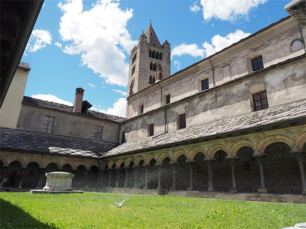 Апартаменти Al Borgo Di Sant'Orso - Cir 0342 Аоста Екстер'єр фото